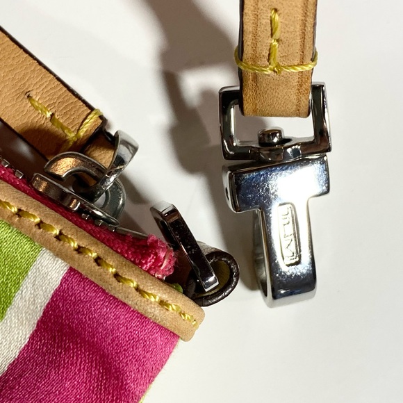 Tumi Mini Bag Wristlet - Picture 3 of 4